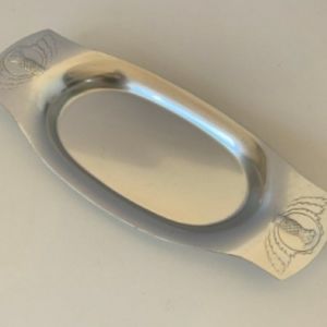 🗺️ Vintage Kensington Aluminum Serving Plate Tray Pineapple Design Handle 13"x6"